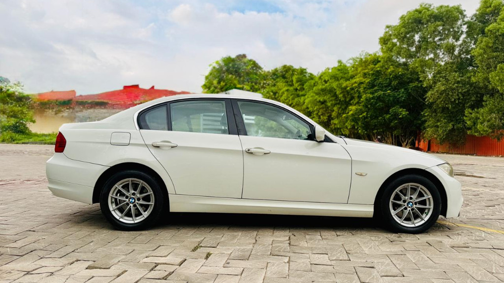 Used Cars in Trivandrum, Kerala - BMW 320D