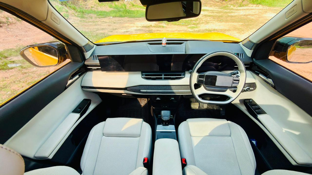 Used Cars in Trivandrum, Kerala - TATA SIERRA ACCOM+ TGDI AT
