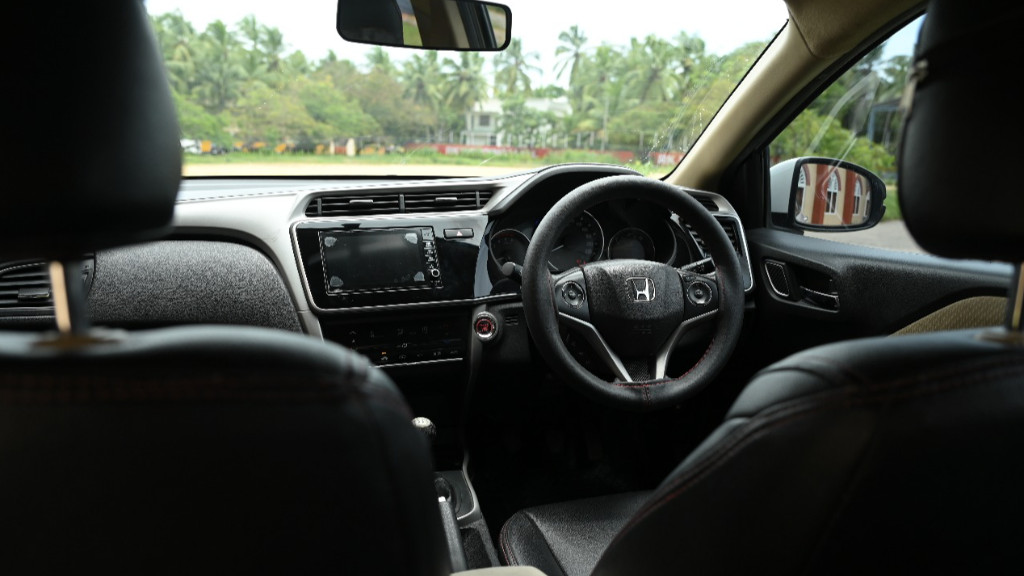 Used Cars in Trivandrum, Kerala - HONDA CITY 1.5 V  IDTEC MT