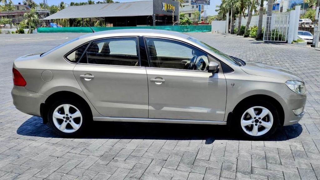 Used Cars in Trivandrum, Kerala - SKODA RAPID AMBITION-PLUS MT