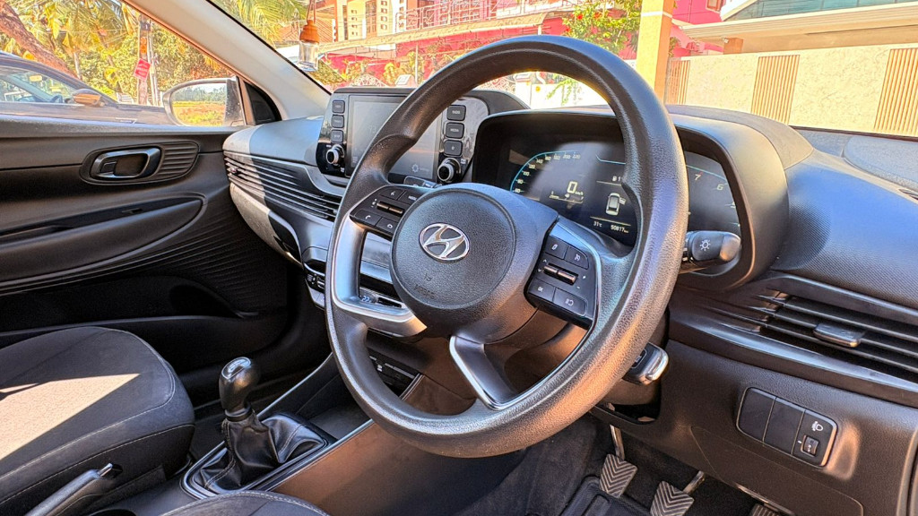 Used Cars in Trivandrum, Kerala - HYUNDAI I20 SPORTZ 1.2 KAPPA MT