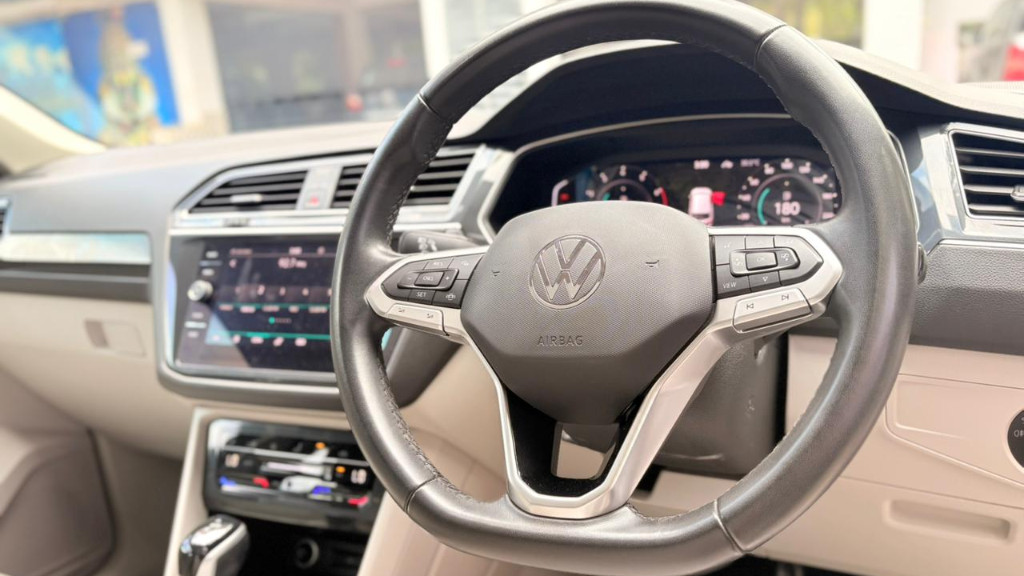 Used Cars in Trivandrum, Kerala - VOLKSWAGEN TIGUAN 2.OL TSI ELEGANCE