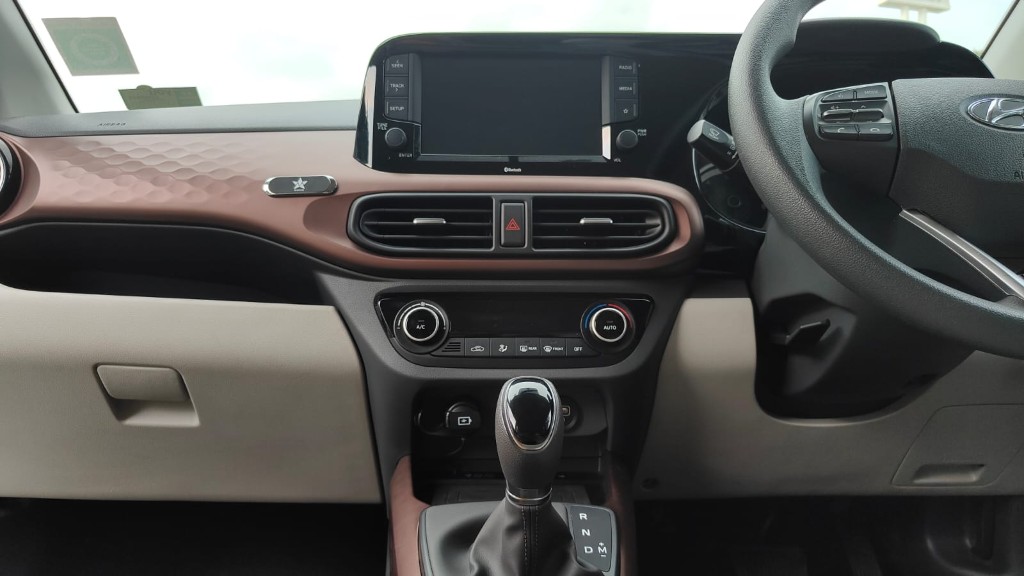 Used Cars in Trivandrum, Kerala - Hyundai Aura 1.2 AMT KAPPA SX