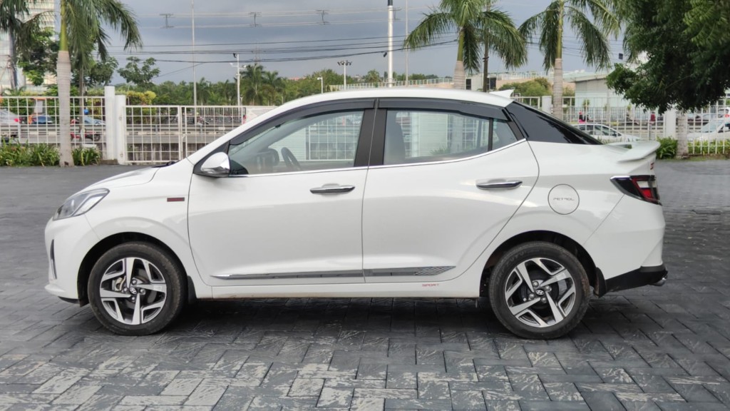 Used Cars in Trivandrum, Kerala - Hyundai Aura 1.2 AMT KAPPA SX