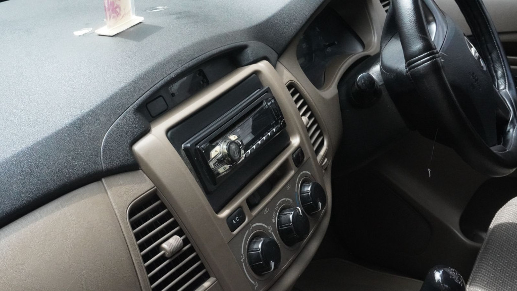 Used Cars in Trivandrum, Kerala - TOYOTA INNOVA 2.5 G (E 3)