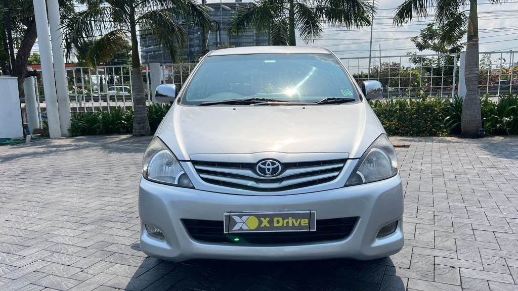 Used Cars in Trivandrum, Kerala - TOYOTA INNOVA 2.5 G 7 STR