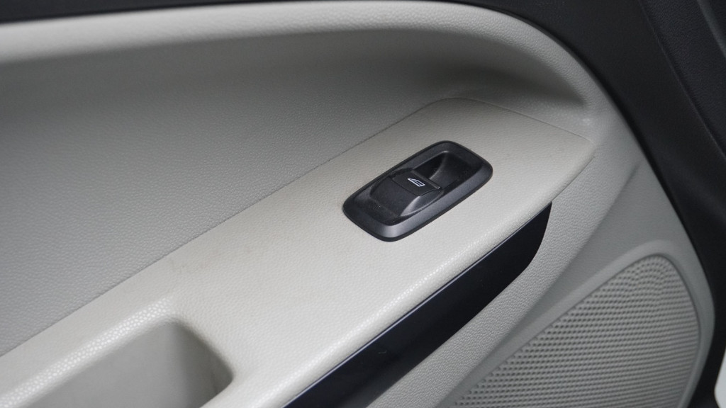 Used Cars in Trivandrum, Kerala - FORD ECOSPORT 1.5 AMBIENTE MT