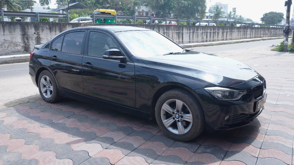 Used Cars in Trivandrum, Kerala - BMW 320 D