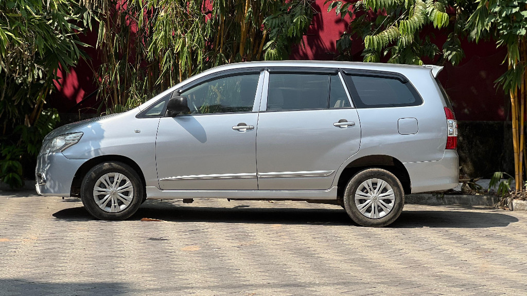Used Cars in Trivandrum, Kerala - TOYOTA INNOVA 2.5 G (E 3)