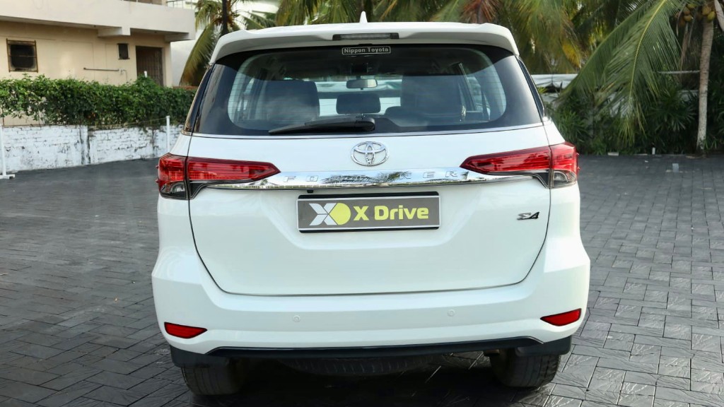 Used Cars in Trivandrum, Kerala - TOYOTA FORTUNER 2 8 L 4WD AT BS IV