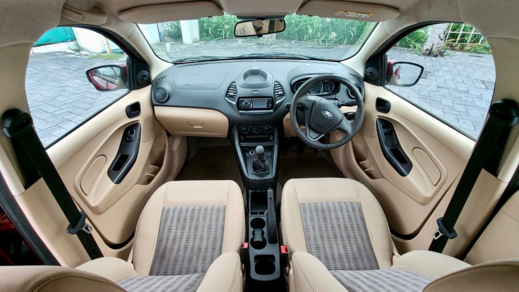 Used Cars in Trivandrum, Kerala - FORD FIGO ASPIRE 1.2  PETROL AMBIENT
