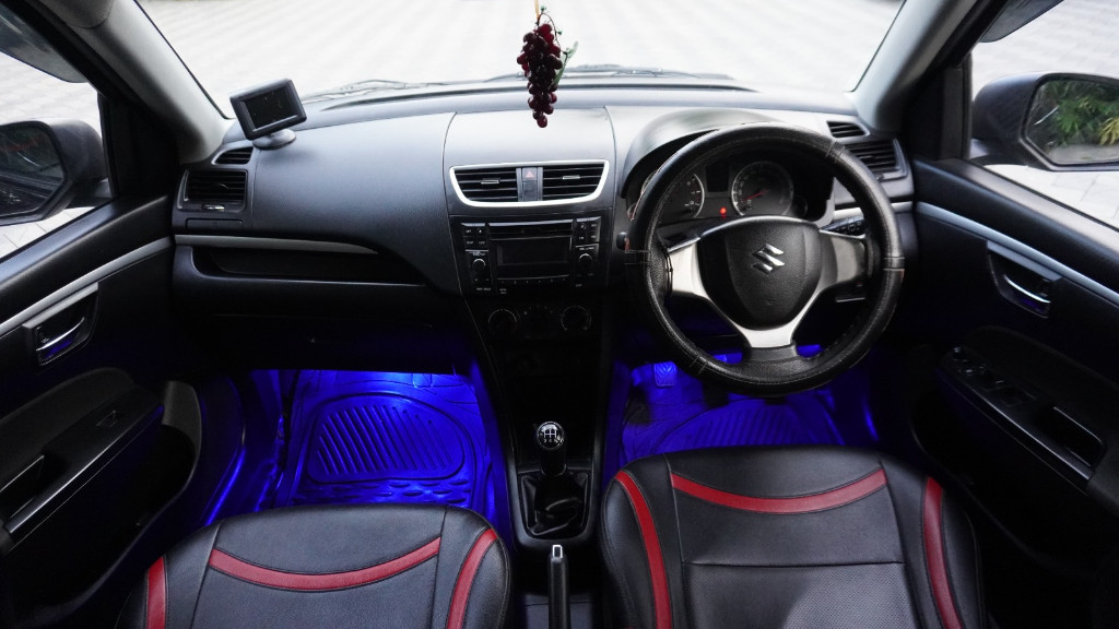 Used Cars in Trivandrum, Kerala - MARUTI SWIFT VXI BSIV 