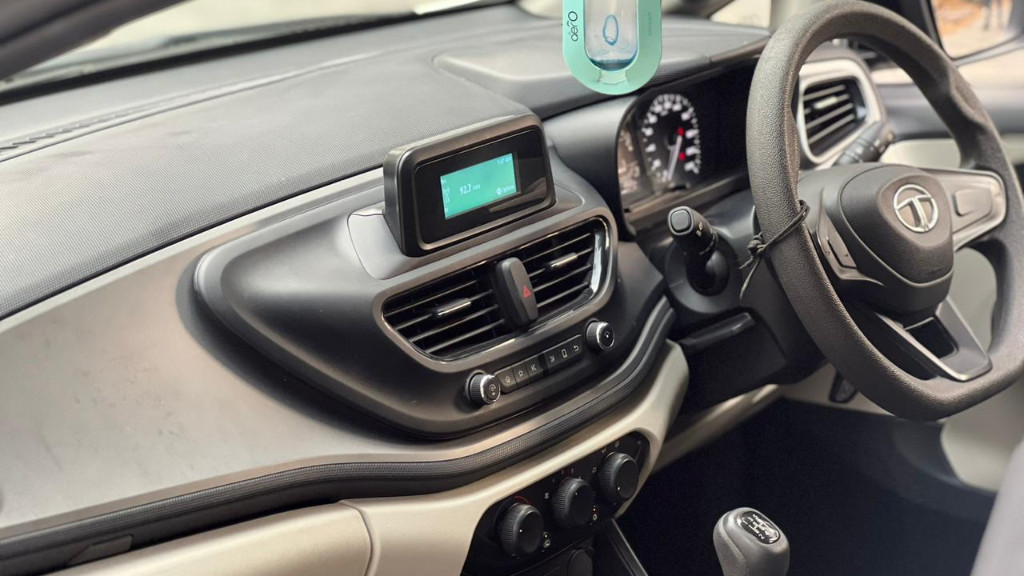 Used Cars in Trivandrum, Kerala - TATA ALTROZ XM 1.2 RTN BS6