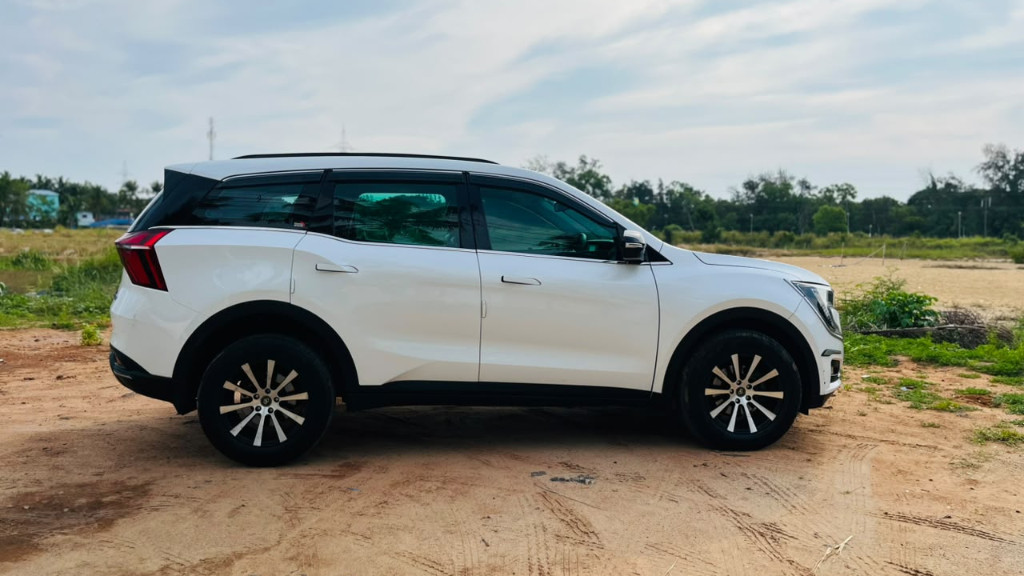 Used Cars in Trivandrum, Kerala - MAHINDRA XUV700 MX DSL MT 5 SEATER