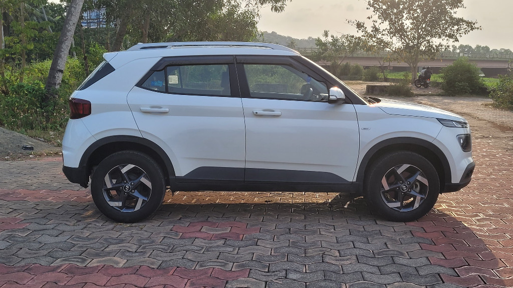 Used Cars in Trivandrum, Kerala - HYUNDAI VENUE 1.0 TURBO GDI IMT SX
