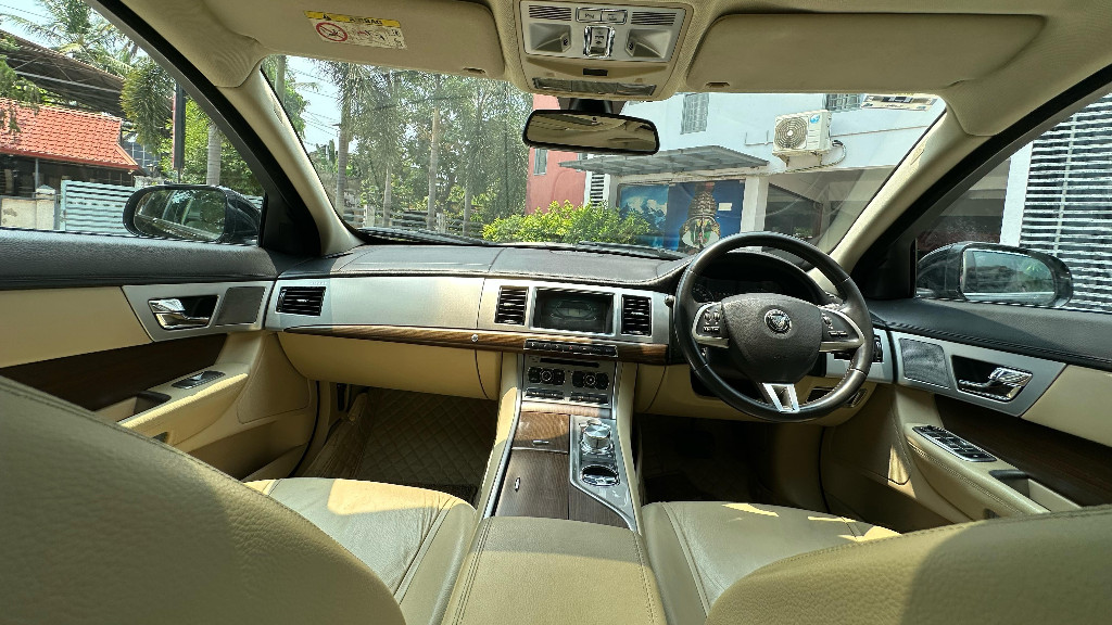 Used Cars in Trivandrum, Kerala - Jaguar XF 2.21 Diesel Luxury