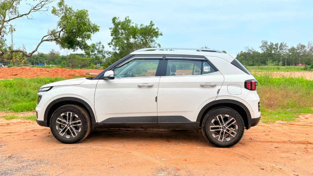 Used Cars in Trivandrum, Kerala - HYUNDAI VENUE 1.5 CRDI MT SX