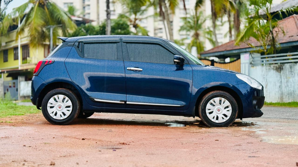 Used Cars in Trivandrum, Kerala - MARUTI SUZUKI SWIFT VXI AMT