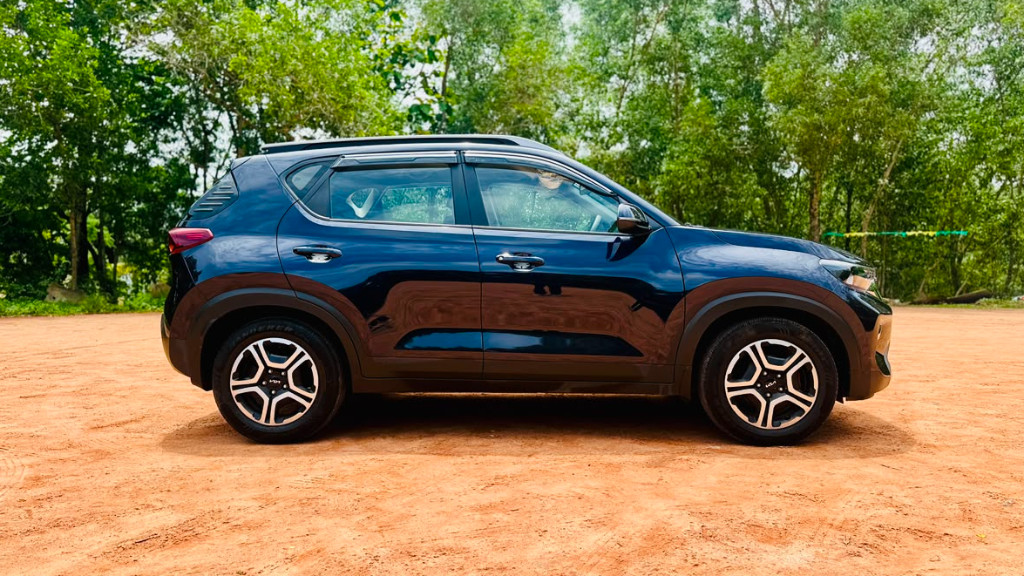 Used Cars in Trivandrum, Kerala - KIA SONET G1.2 5MT HTK  PLUS