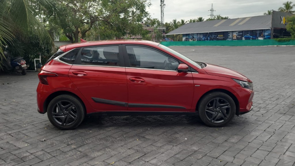 Used Cars in Trivandrum, Kerala - HYUNDAI i20 Sportz 1.2 Kappa IVT