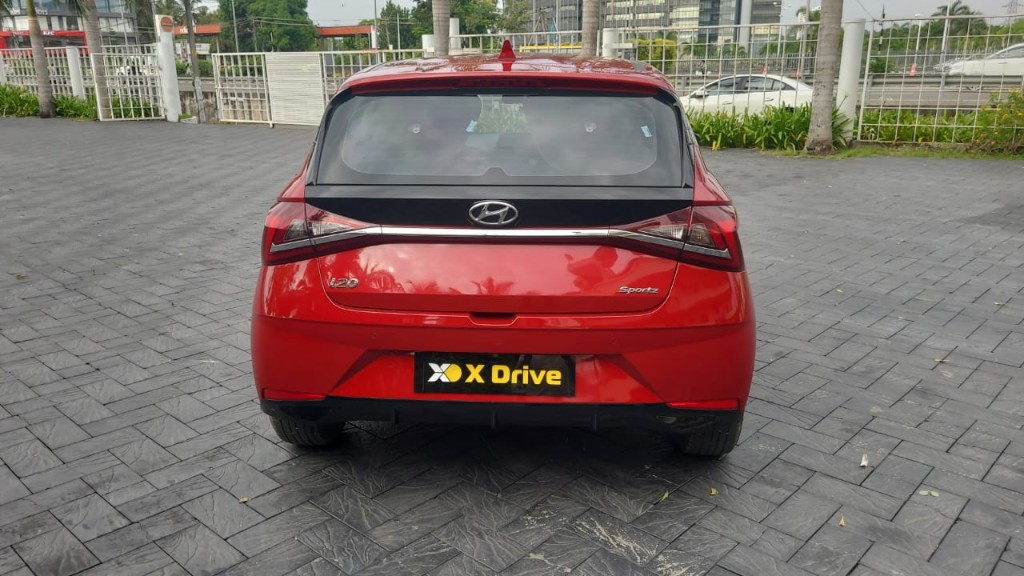 Used Cars in Trivandrum, Kerala - HYUNDAI i20 Sportz 1.2 Kappa IVT