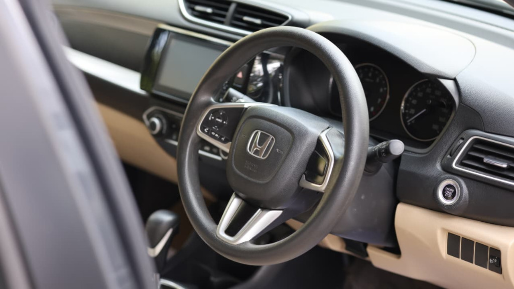 Used Cars in Trivandrum, Kerala - *HONDA AMAZE RDE VX CVT(IVTEC) BS VI*