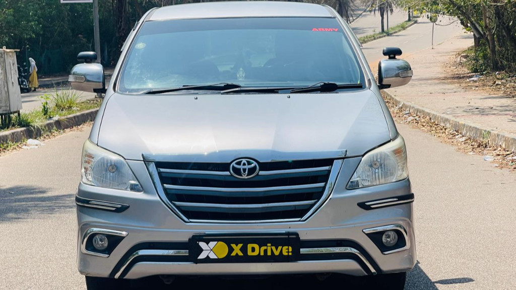 Used Cars in Trivandrum, Kerala - TOYOTA INNOVA 2.5 GX (E4) 7S