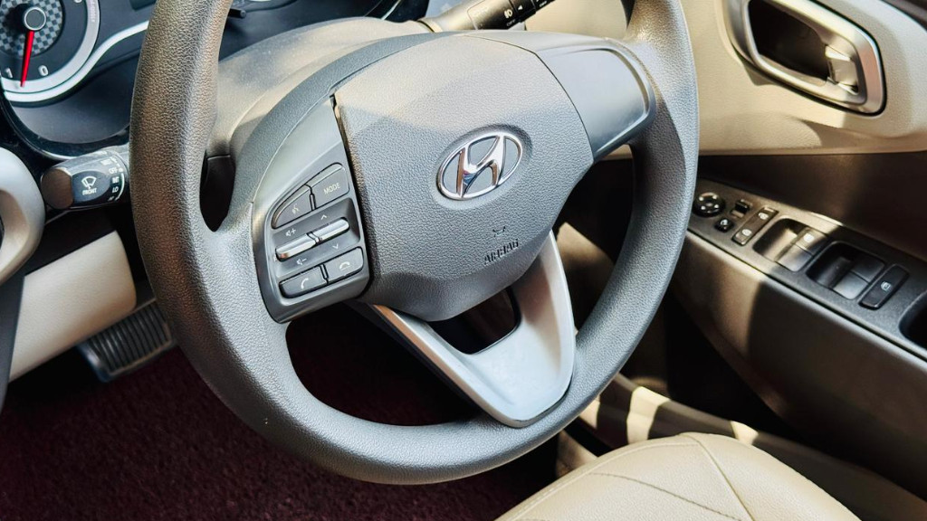 Used Cars in Trivandrum, Kerala - HYUNDAI GRAND I10 NIOS 1.2 AMT KAPPA SPORTZ