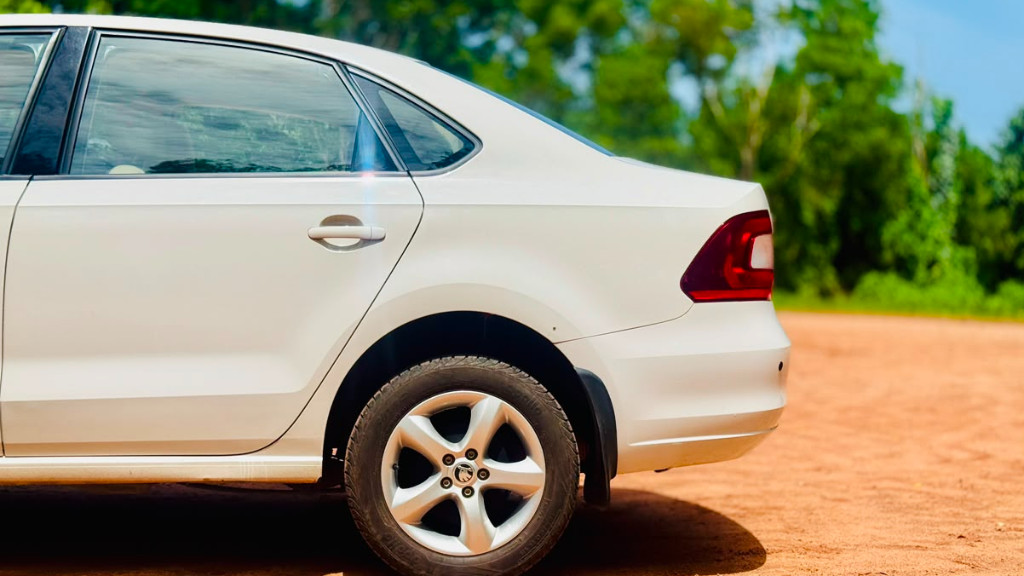 Used Cars in Trivandrum, Kerala - SKODA RAPID AMBITION 1.6 MPI MT ALLOY