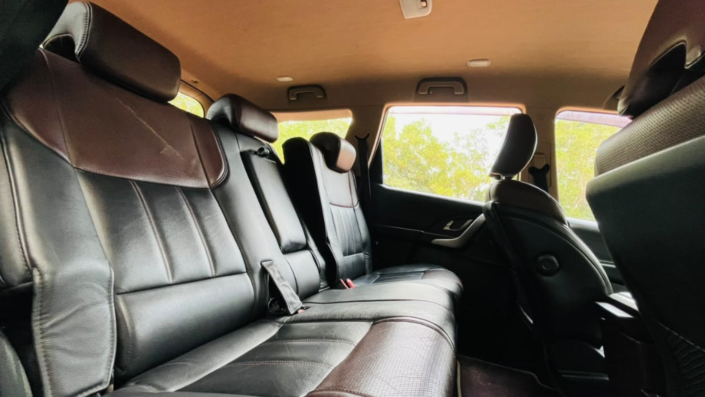Used Cars in Trivandrum, Kerala - MAHINDRA XUV 500 W8