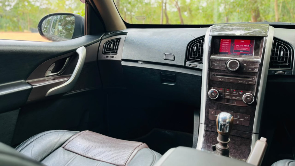 Used Cars in Trivandrum, Kerala - MAHINDRA XUV 500 W8