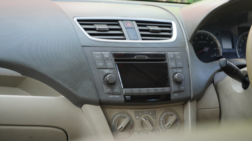 Used Cars in Trivandrum, Kerala - MARUTI SUZUKI ERTIGA ZXI BSIV 