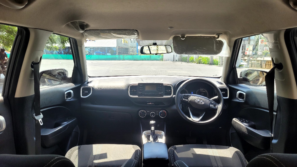 Used Cars in Trivandrum, Kerala - HYUNDAI VENUE 1.0 TURBO GDI DCT S