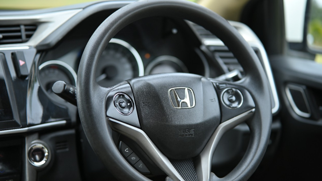 Used Cars in Trivandrum, Kerala - HONDA CITY 1.5 V MT (IVTEC) 
