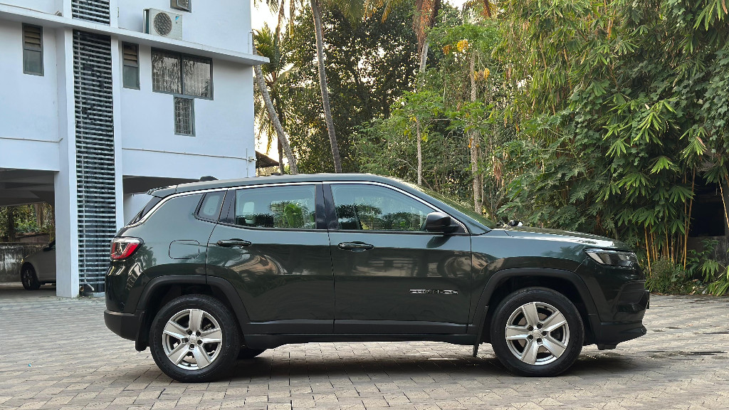 Used Cars in Trivandrum, Kerala - Jeep Compass 2.0 Sport