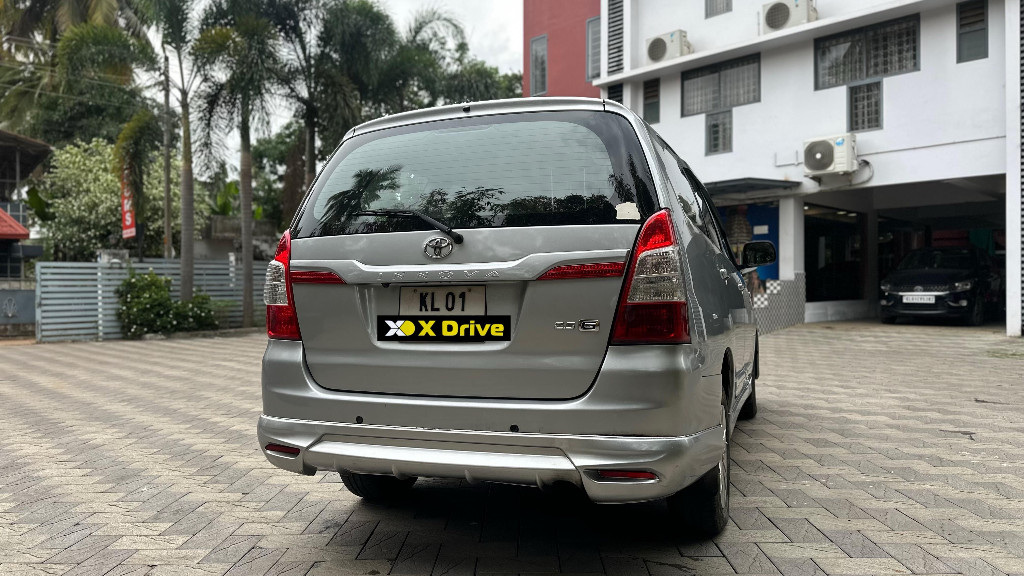 Used Cars in Trivandrum, Kerala - TOYOTA INNOVA 2.5 GX E4 7S