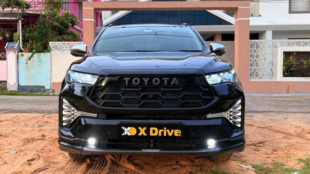 Used Cars in Trivandrum, Kerala - MARUTI SUZUKI INVICTO STRONG HYBRID ALPHA +7S