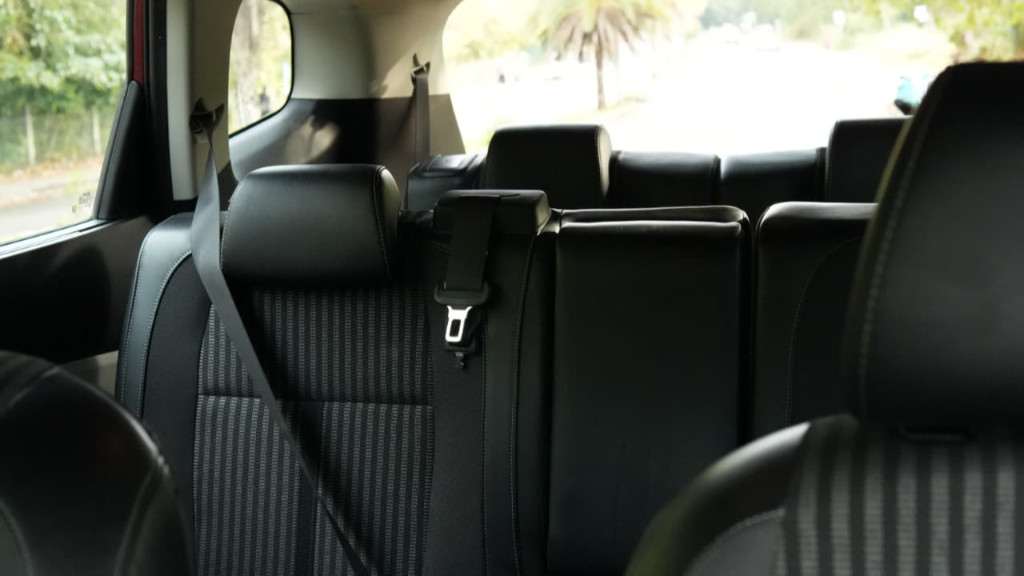 Used Cars in Trivandrum, Kerala - KIA CARENS G1.5 T DCT PRESTIGE PLUS 7