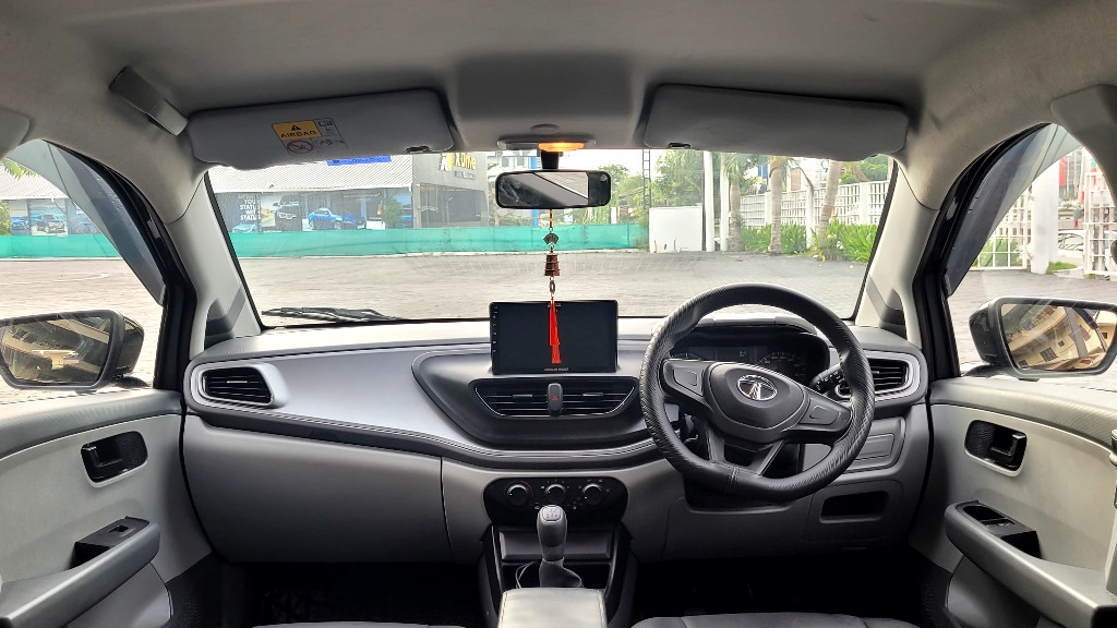 Used Cars in Trivandrum, Kerala - TATA ALTROZ XE 1.2 RTN BS6