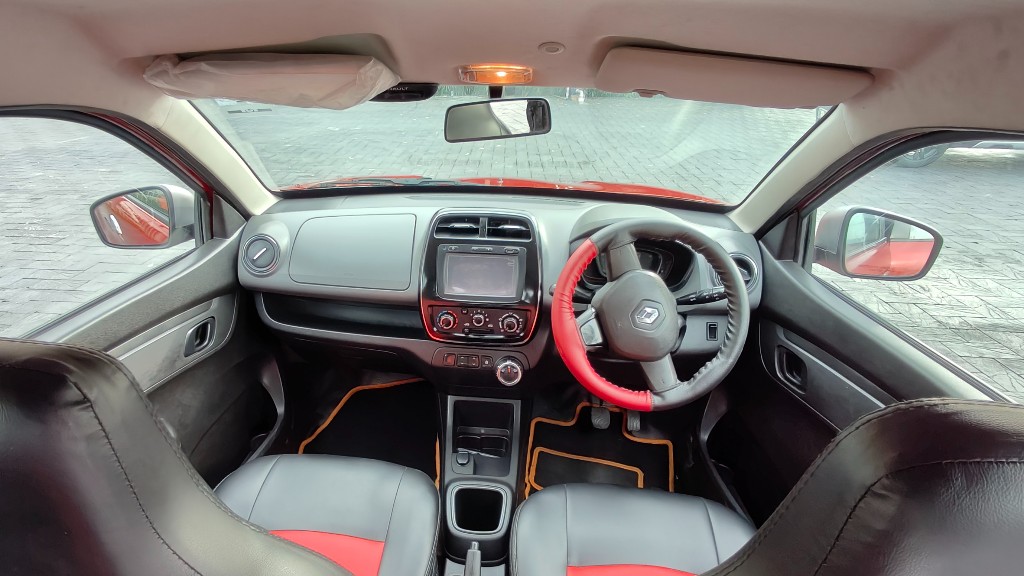 Used Cars in Trivandrum, Kerala - Renault Kwid RXT 1.0 SCe Easy R AT