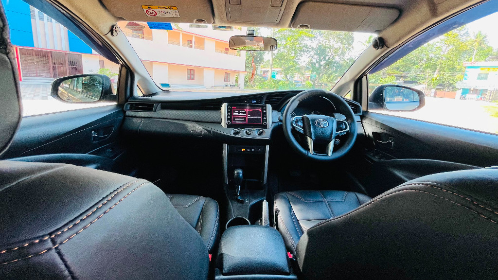 Used Cars in Trivandrum, Kerala - TOYOTA INNOVA CRYSTA 2.4 GX AUTOMATIC