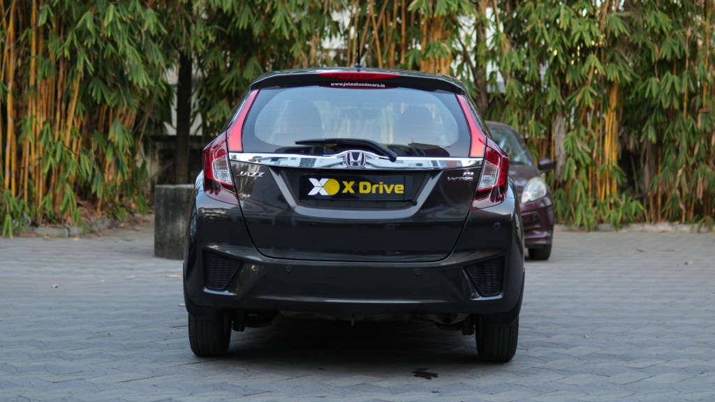 Used Cars in Trivandrum, Kerala - HONDA JAZZ 1.2 VMT (IVTEC)