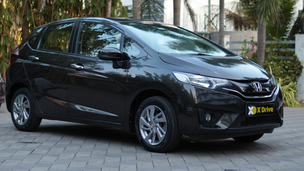 Used Cars in Trivandrum, Kerala - HONDA JAZZ 1.2 VMT (IVTEC)