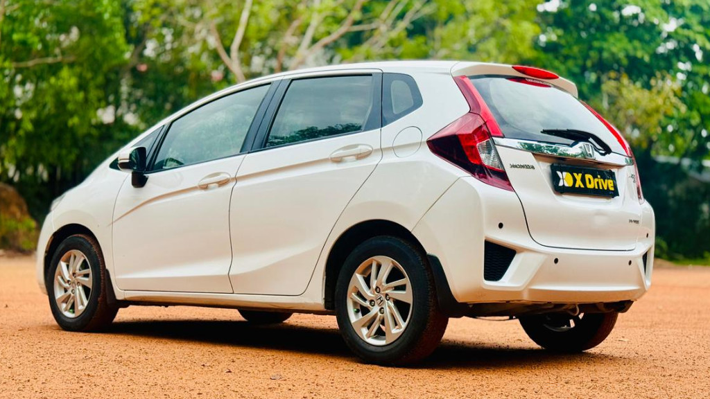 Used Cars in Trivandrum, Kerala - HONDA JAZZ 1.2 CVT IVTEC 2017