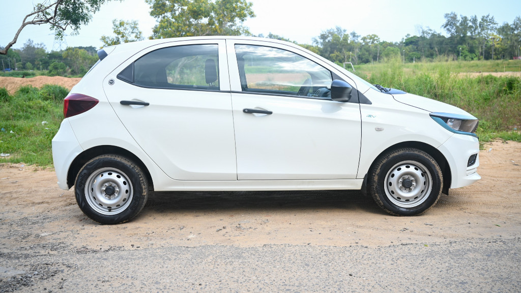 Used Cars in Trivandrum, Kerala - TATA TIAGO EV XE MR 