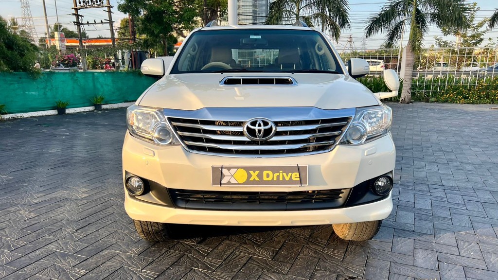 Used Cars in Trivandrum, Kerala - TOYOTA FORTUNER 3 0 L 2WD AT