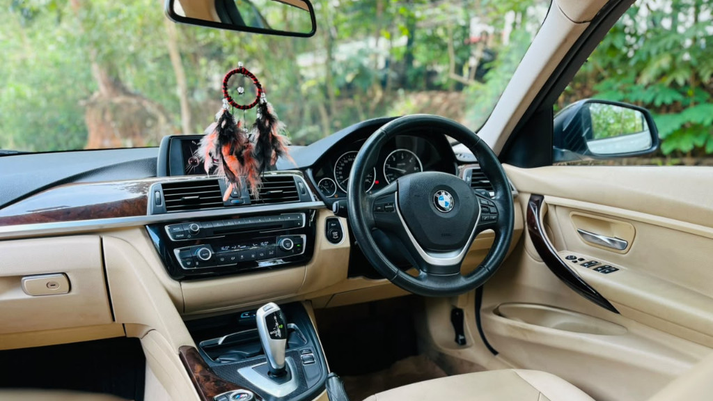 Used Cars in Trivandrum, Kerala - BMW 320 D PRESTIGE 2017