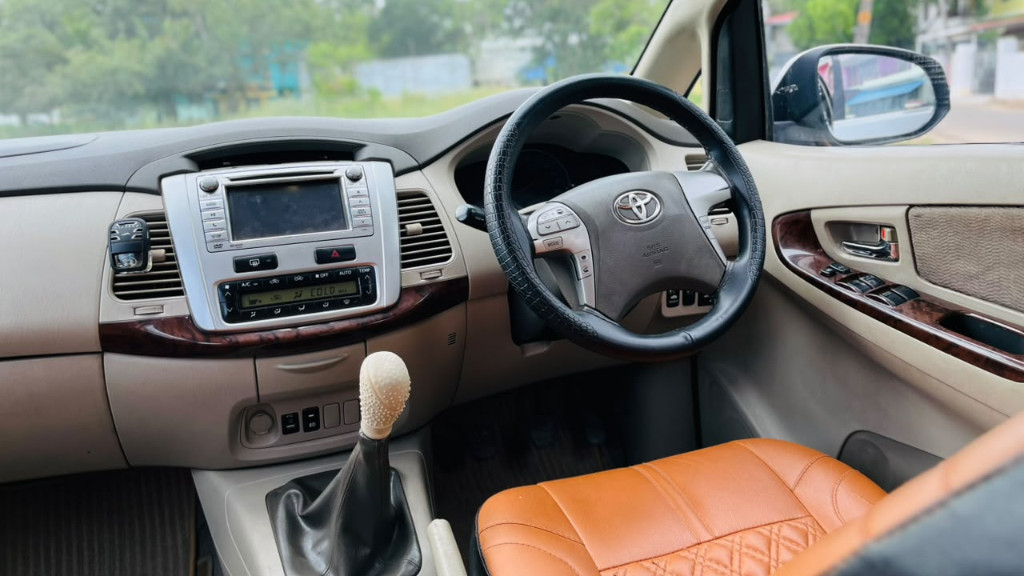 Used Cars in Trivandrum, Kerala - TOYOTA INNOVA 2.5 V