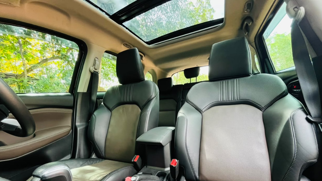 Used Cars in Trivandrum, Kerala - TOYOTA URBAN CRUISER HYRYDER V HYBRID