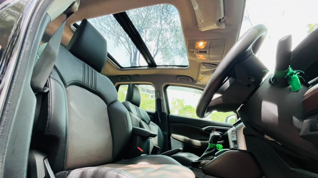 Used Cars in Trivandrum, Kerala - TOYOTA URBAN CRUISER HYRYDER V HYBRID